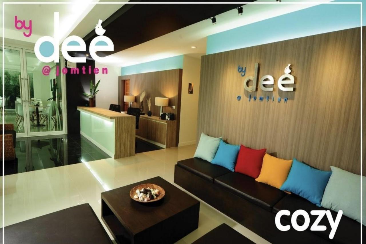 By Dee @Jomtien Hotel Pattaya Bagian luar foto